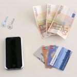 iShove Wallet – iPhone 5/5S Wallet Case met pasjesstandaard